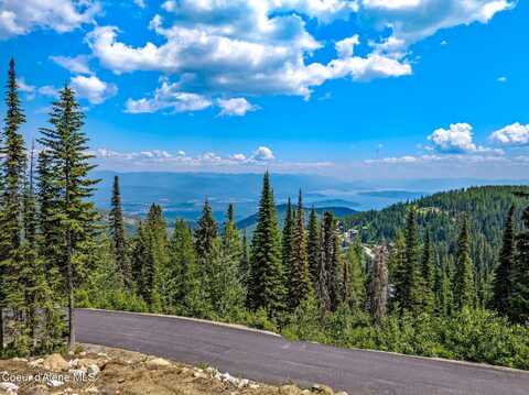 12 Wyvern Way, Sandpoint, ID 83864
