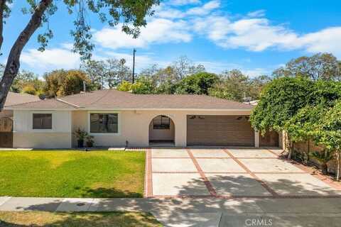 2006 W Wilshire Avenue, Santa Ana, CA 92704