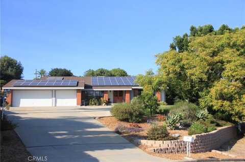 520 Woodland Hills Drive, Escondido, CA 92029