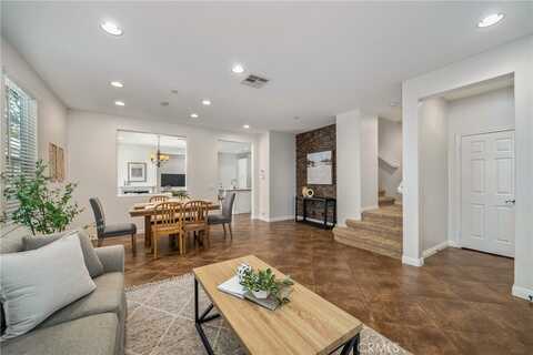 6363 Marbella Lane, Eastvale, CA 91752