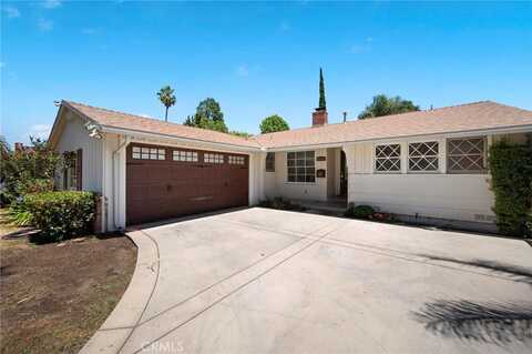6820 Encino Avenue, Van Nuys, CA 91406