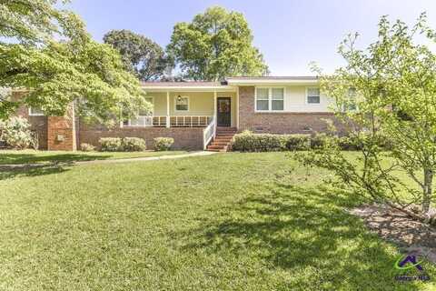 302 Woodhaven Road, Centerville, GA 31028