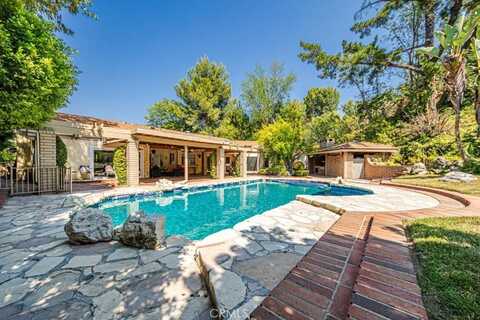 18022 Lake Encino Drive, Encino, CA 91316