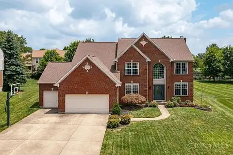 6668 Charleston Park Drive, Deerfield, OH 45040