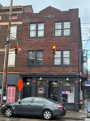 1646 Vine Street, Cincinnati, OH 45202