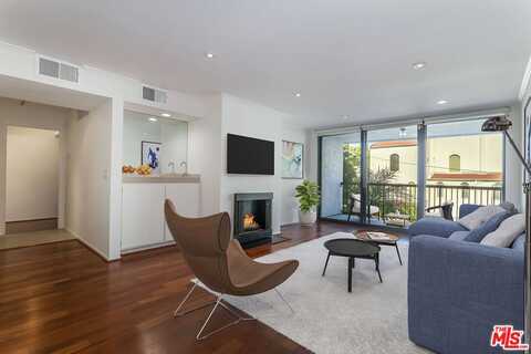 906 N Doheny Dr, West Hollywood, CA 90069