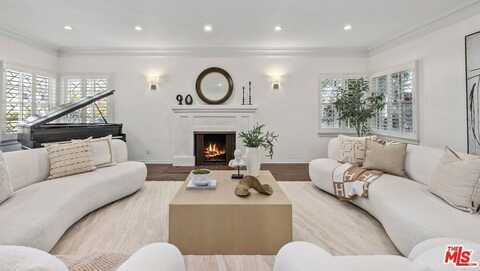 233 S Alta Vista Blvd, Los Angeles, CA 90036