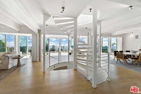 6375 Gayton Pl, Malibu, CA 90265