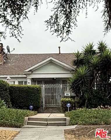206 N Hobart Blvd, Los Angeles, CA 90004