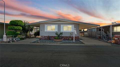1387 Orangewood, Corona, CA 92882