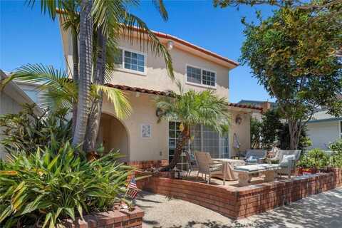 529 3rd Street, Manhattan Beach, CA 90266