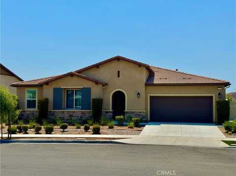 24201 Arroyo Drive, Menifee, CA 92584