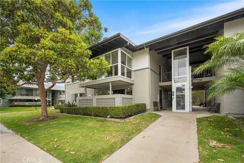 1980 M-15 McKinney Way, Seal Beach, CA 90740