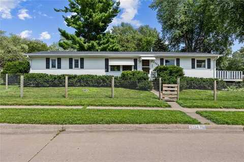 2124 Palmer Circle, Iowa City, IA 52240