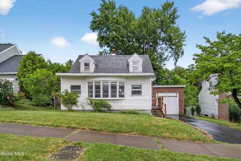 29 Amsterdam Avenue, Menands, NY 12204