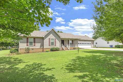 1106 10th Street NW, Arab, AL 35016