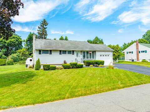 7 Twilight Terrace, Colonie, NY 12211