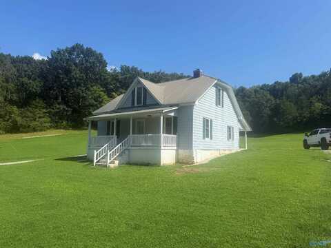 445 Chicken Creek Road, Pulaski, TN 38478