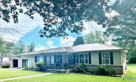 905 Snowden Circle, Boaz, AL 35957