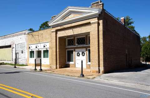 1743 New Market Road, New Market, AL 35761