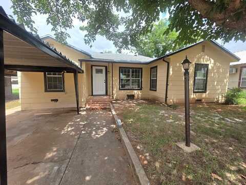 1106 Fowler, Sweetwater, TX 79556