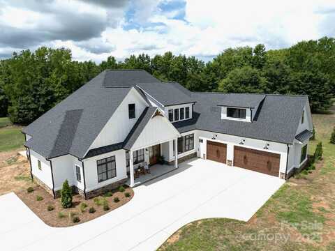 6511 Rehobeth Road, Waxhaw, NC 28173