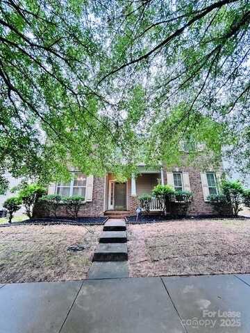 5924 Colonial Garden Drive, Huntersville, NC 28078