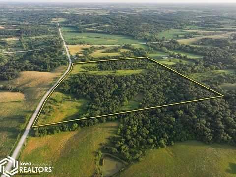 53205 235 Trail, Chariton, IA 50049