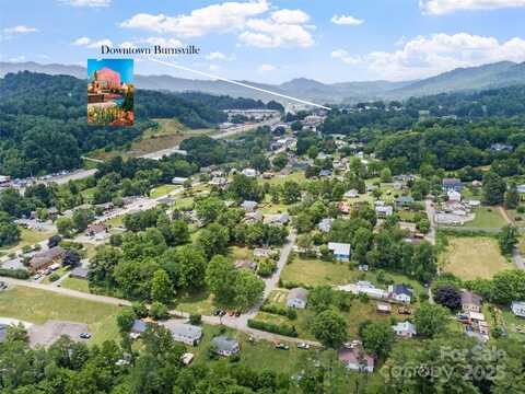102 Celo Street, Burnsville, NC 28714