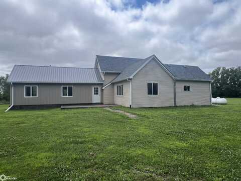 4476 32nd Street, Grinnell, IA 50112