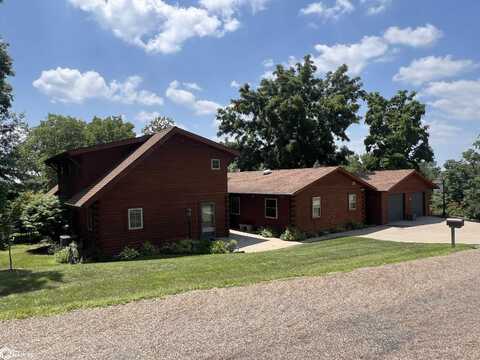 710 High Street, Eldon, IA 52554