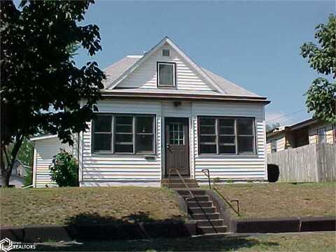 1731 Avenue J, Fort Madison, IA 52627