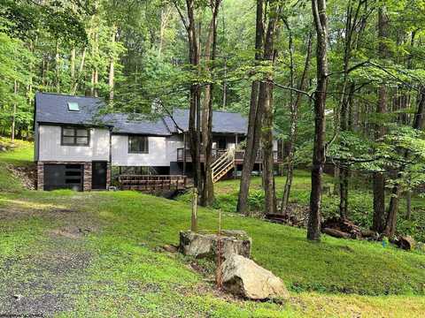 62 Wildrose Lane, Terra Alta, WV 26764