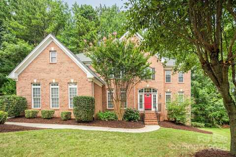 2747 Olympus Drive, Charlotte, NC 28214