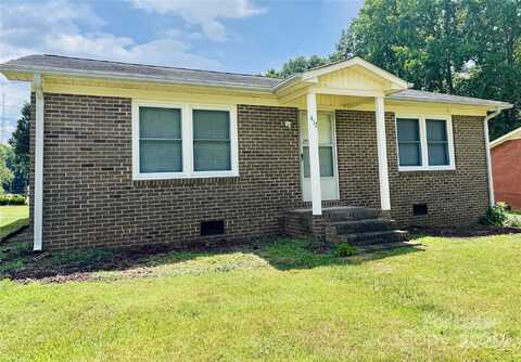 417 W Buckoak Street, Stanley, NC 28164