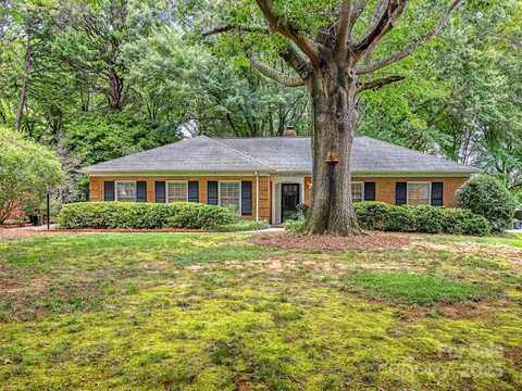 6009 Brace Road, Charlotte, NC 28211