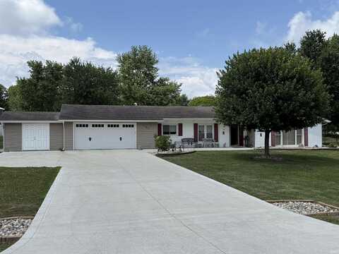 202 Edglink Drive, Kendallville, IN 46755