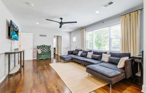 5043 Victoria Avenue, North Charleston, SC 29405