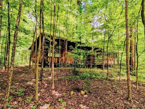 9661 Stone Road, Litchfield, OH 44253