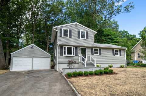 55 Donald Road, Guilford, CT 06437