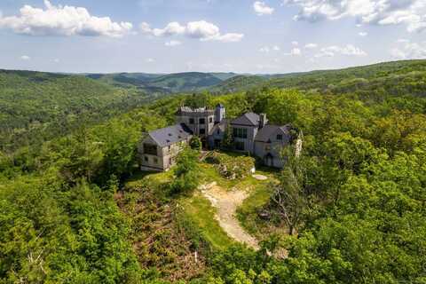 6 Claudia Lane, Sharon, CT 06069