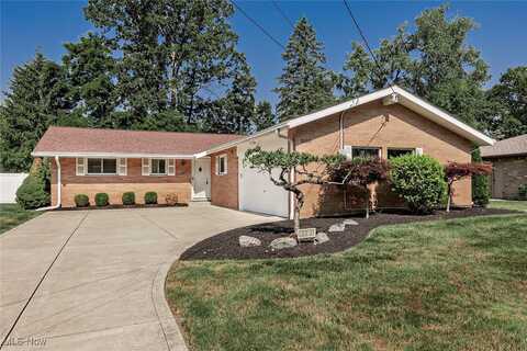 5050 Douglas Drive, North Olmsted, OH 44070