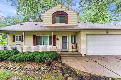 6834 Glendale Road, North Ridgeville, OH 44039