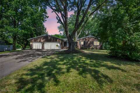 4635 Venus Road, Uniontown, OH 44685