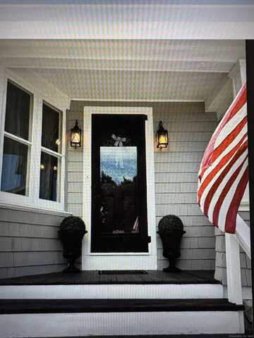 54 Woodlawn Avenue, Naugatuck, CT 06770