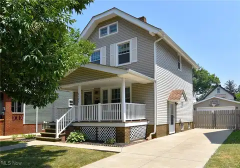 2125 Richland Avenue, Lakewood, OH 44107