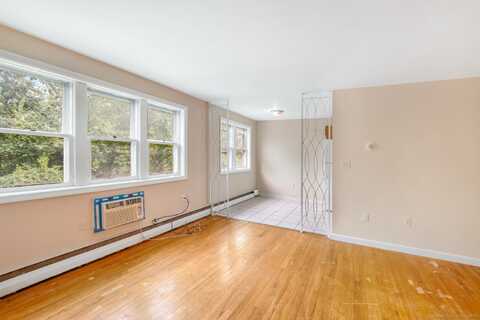 183 Barker Street, Hartford, CT 06114
