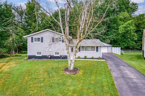 6562 Pau Pau Court, Bedford Heights, OH 44146
