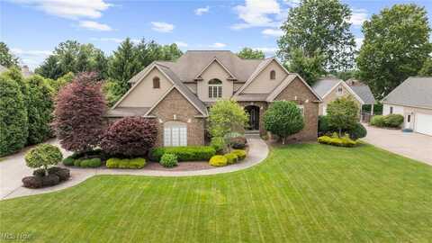 3764 Hunters Hill, Poland, OH 44514
