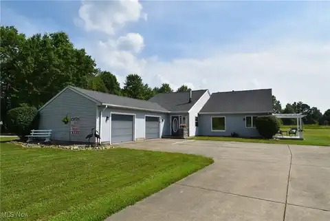 14223 N Palmyra Road, North Jackson, OH 44451